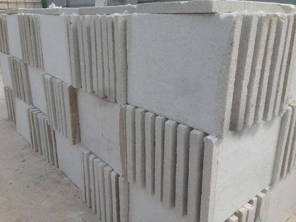 珍珠巖保溫板有什么優(yōu)點？應(yīng)用范圍有哪些？